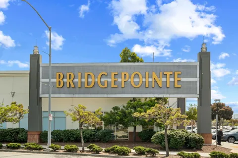 $975,000 | 651 Port Drive, Unit 208, San Mateo, CA 94404