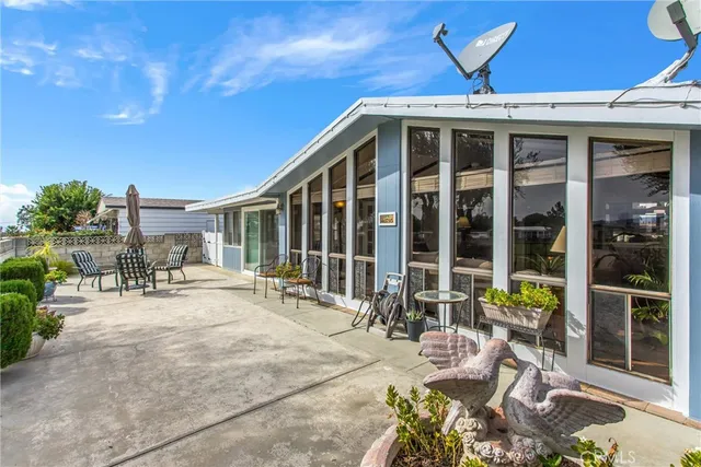 $320,000 | 40795 Laredo Trail, Cherry Valley, CA 92223