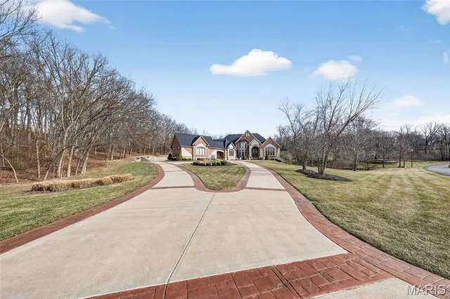 $1,850,000 | 990 Stonecastle Drive, O'Fallon, MO 63366