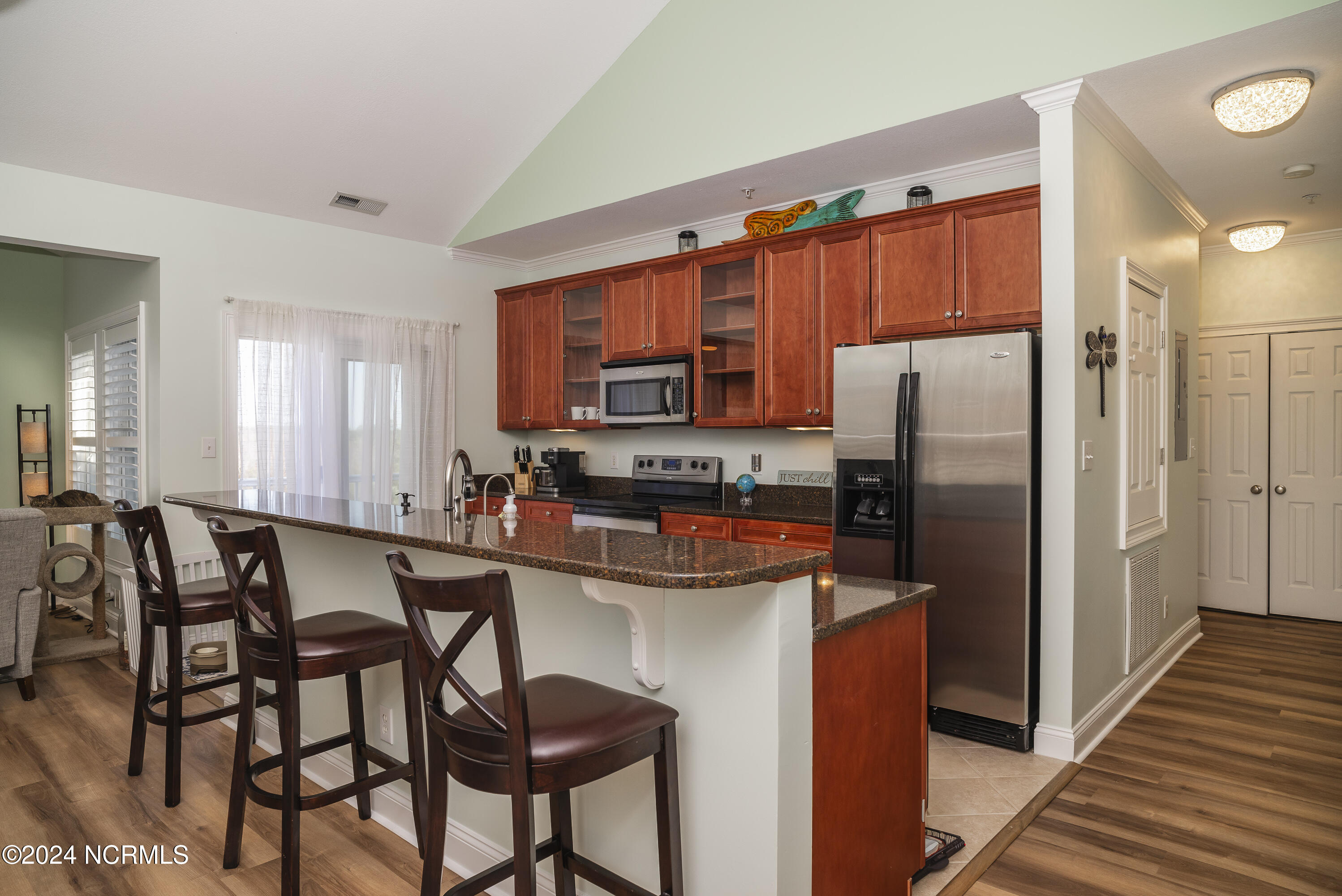 413 Captains Cove, Unit E Edenton, NC 27932 - Photo 12 of 28 10