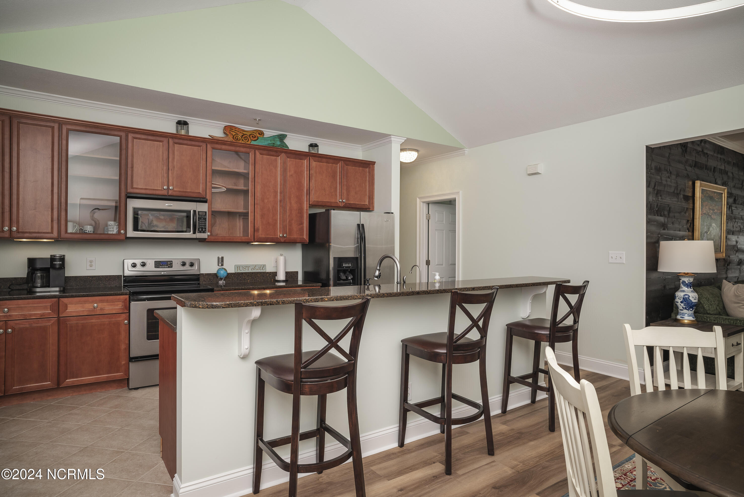 413 Captains Cove, Unit E Edenton, NC 27932 - Photo 17 of 28 12b