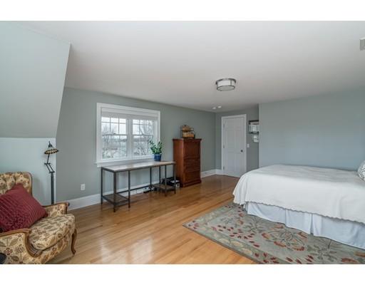 12 Brewer Beach Road Hingham, MA 02043 - Photo 18 of 28 Gallery Image 18