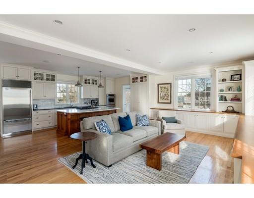 12 Brewer Beach Road Hingham, MA 02043 - Photo 8 of 28 Gallery Image 8
