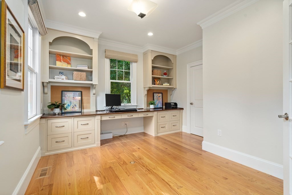 66 Willow Road Sudbury, MA 01776 - Photo 15 of 42 Gallery Image 15