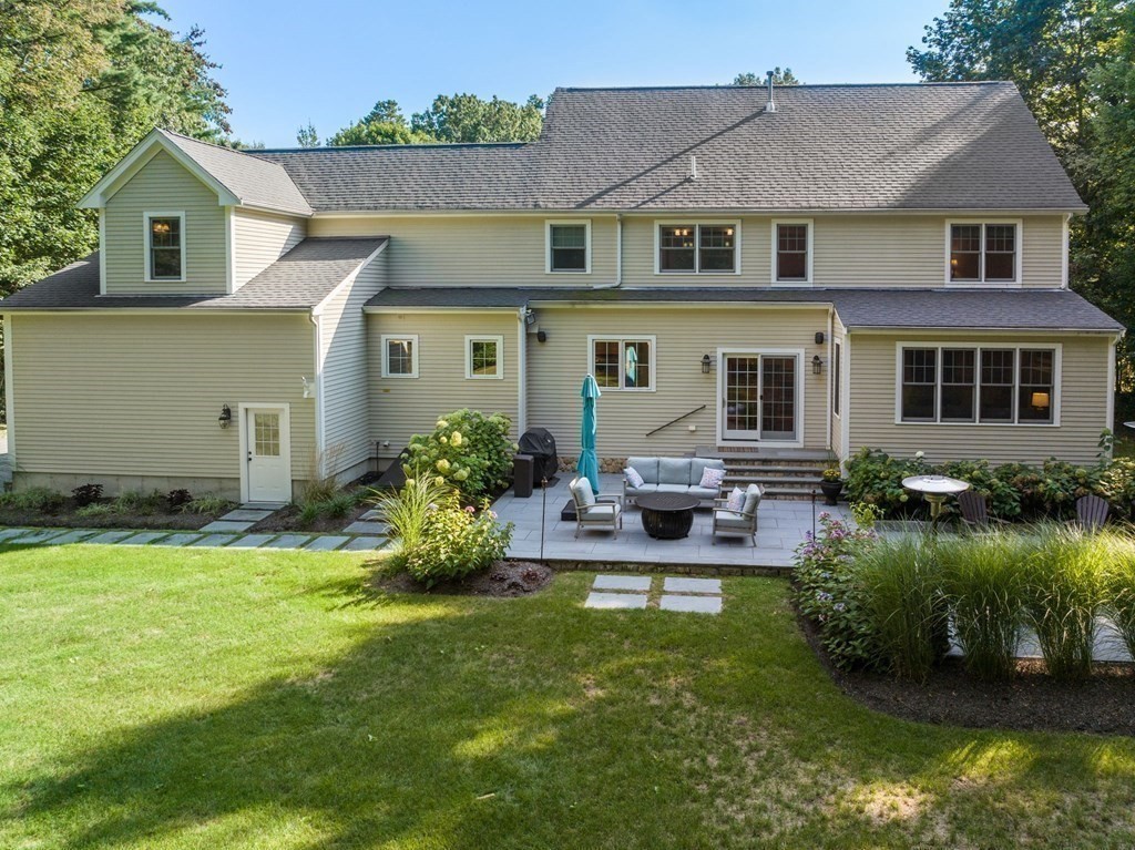 66 Willow Road Sudbury, MA 01776 - Photo 33 of 42 Gallery Image 33