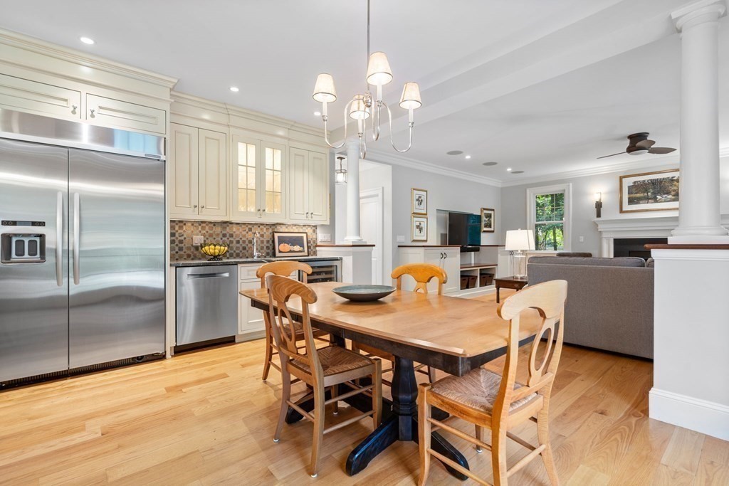 66 Willow Road Sudbury, MA 01776 - Photo 8 of 42 Gallery Image 8