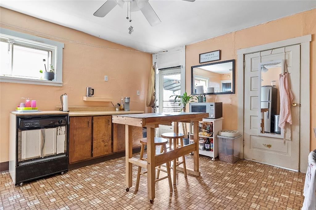 69 Frazier Avenue McKees Rocks, PA 15136 - Photo 7 of 14 Gallery Image 7