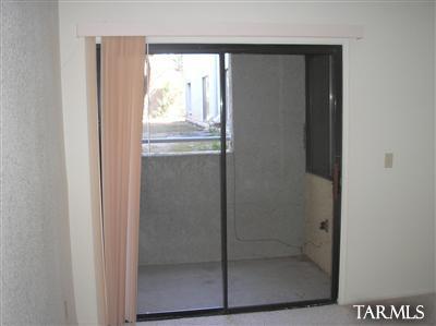 2744 North Country Club Road, Unit 107 Tucson, AZ 85716 - Photo 6 of 7