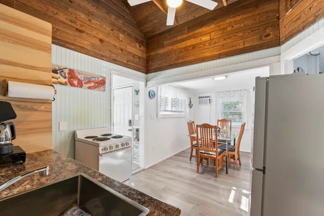 $550,000 | 2 Wintergreen Street, Old Orchard Beach, ME 04064