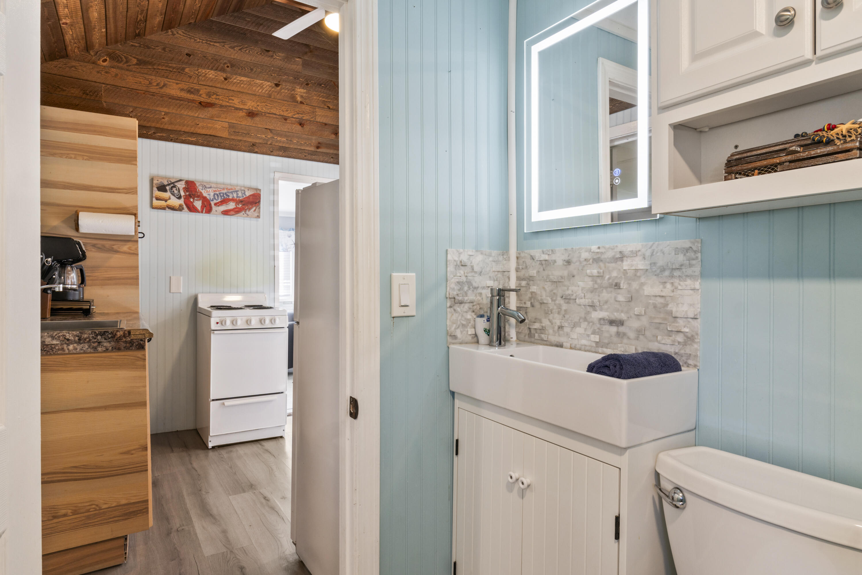 2 Wintergreen Street Old Orchard Beach, ME 04064 - Photo 17 of 28 2 Wintergreen St, Old Orchard Beach