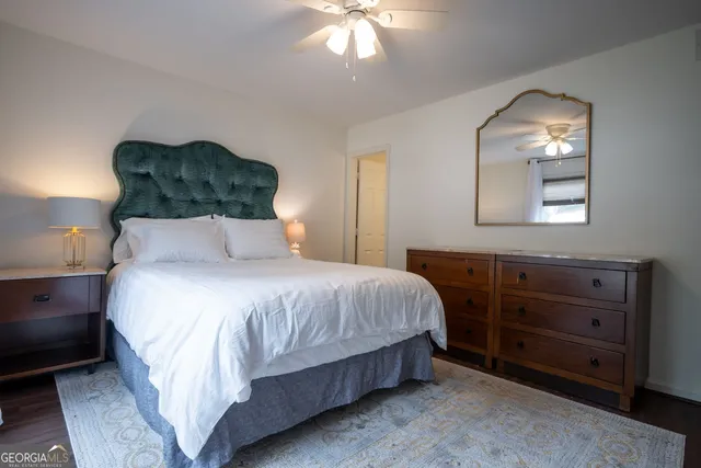 $2,020 | 210 East Cloverhurst Avenue, Unit 7, Athens, GA 30605