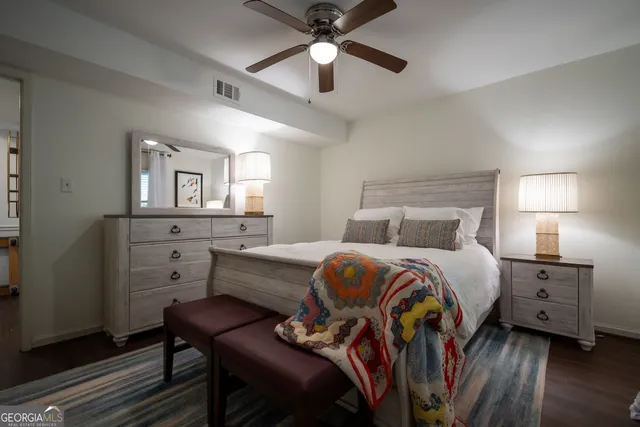 $2,020 | 210 East Cloverhurst Avenue, Unit 7, Athens, GA 30605