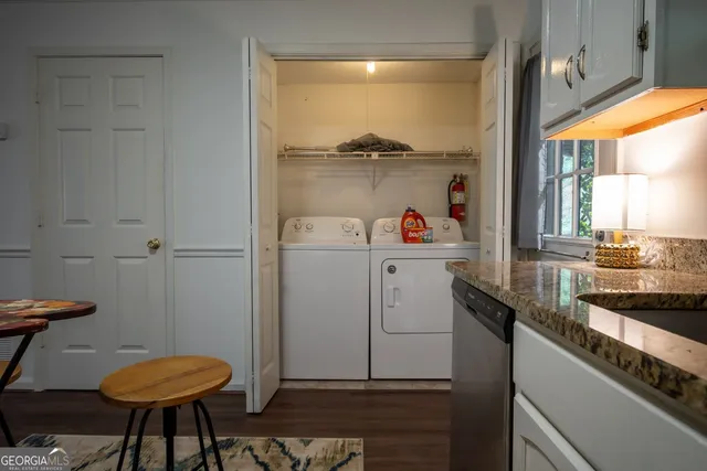 $2,020 | 210 East Cloverhurst Avenue, Unit 7, Athens, GA 30605