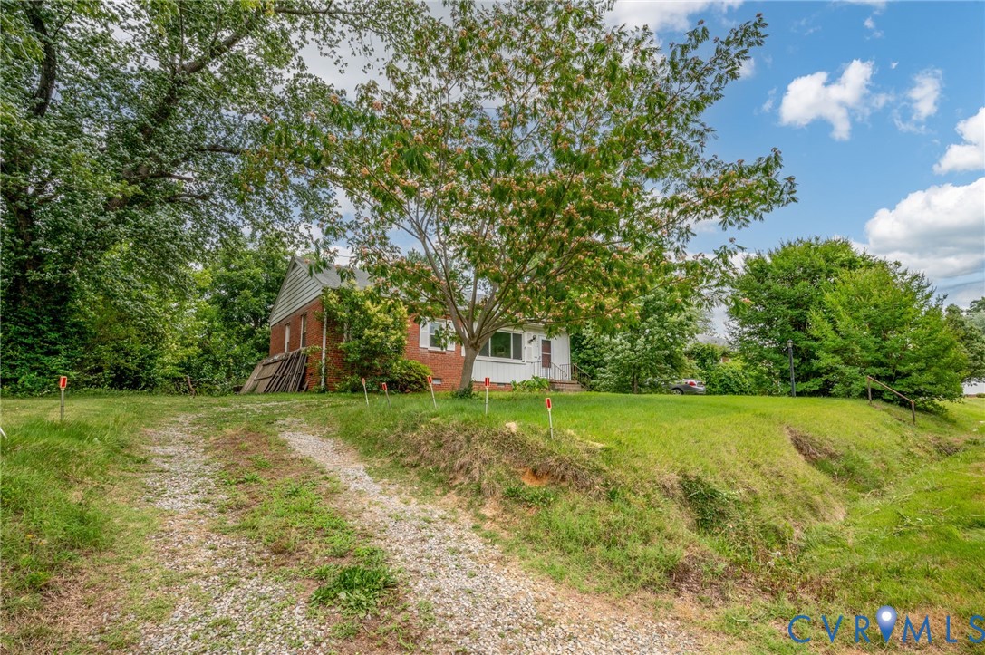1704 Lyndover Road Richmond, VA 23222 - Photo 4 of 20