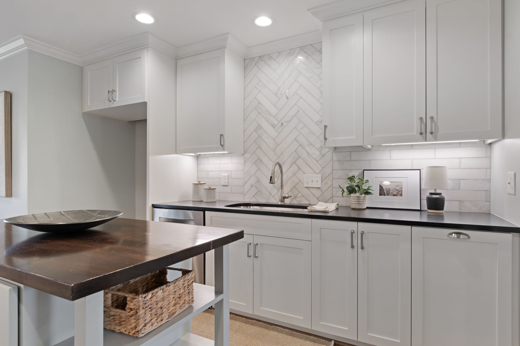 6613 Holt Road Nashville, TN 37211 - Photo 2 of 97