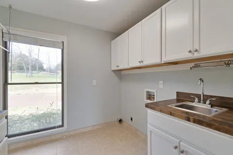 $1,100,000 | 6613 Holt Road, Nashville, TN 37211