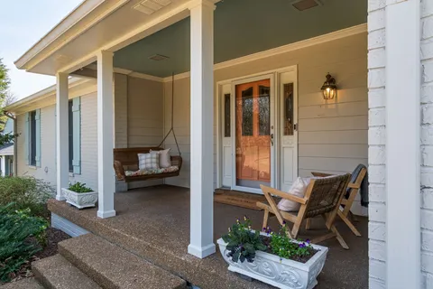 $1,100,000 | 6613 Holt Road, Nashville, TN 37211