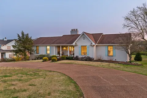 $1,100,000 | 6613 Holt Road, Nashville, TN 37211