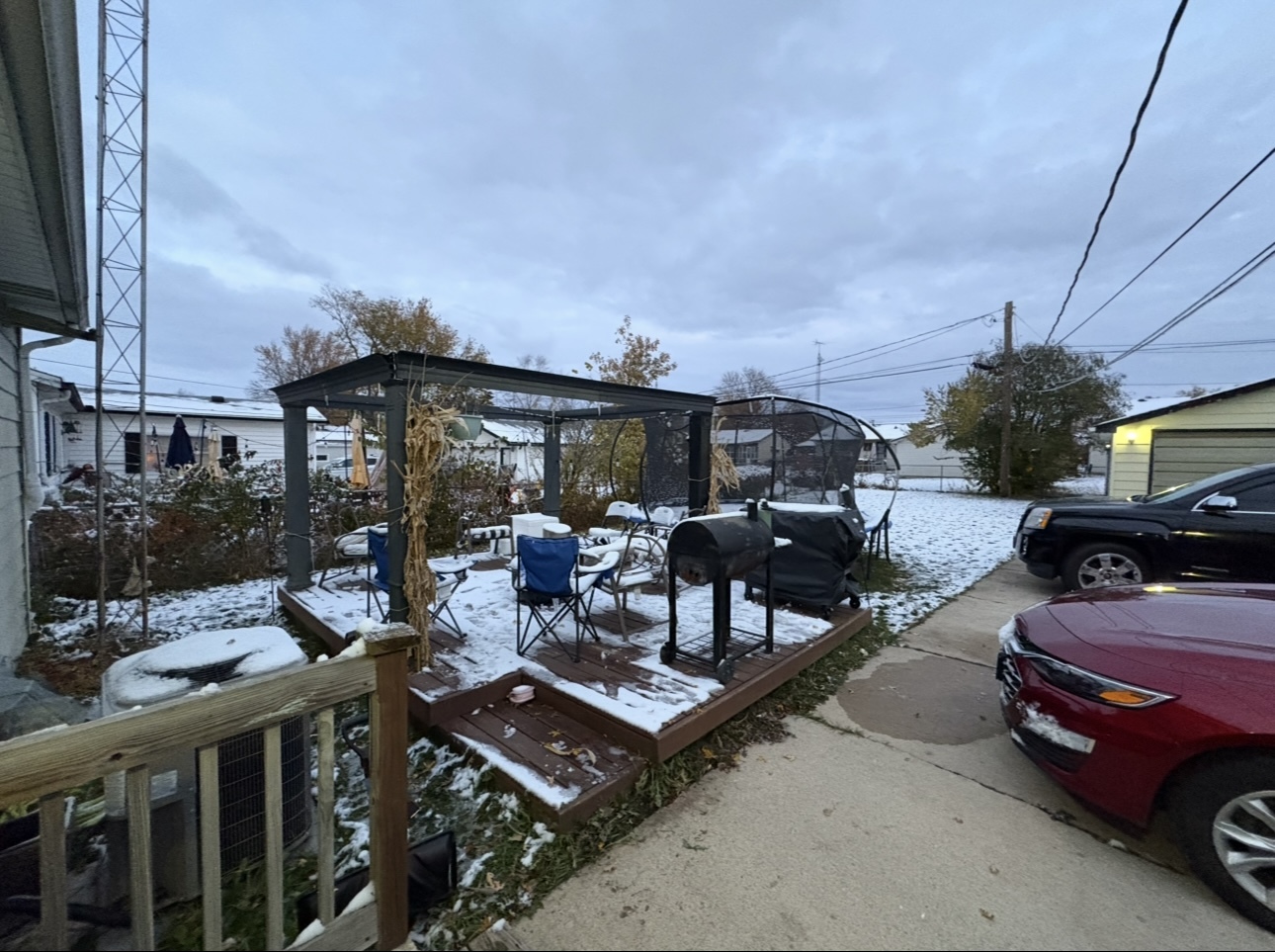 1726 Union Avenue Belvidere, IL 61008 - Photo 25 of 27 a view of a patio with table and chairs and potted plants