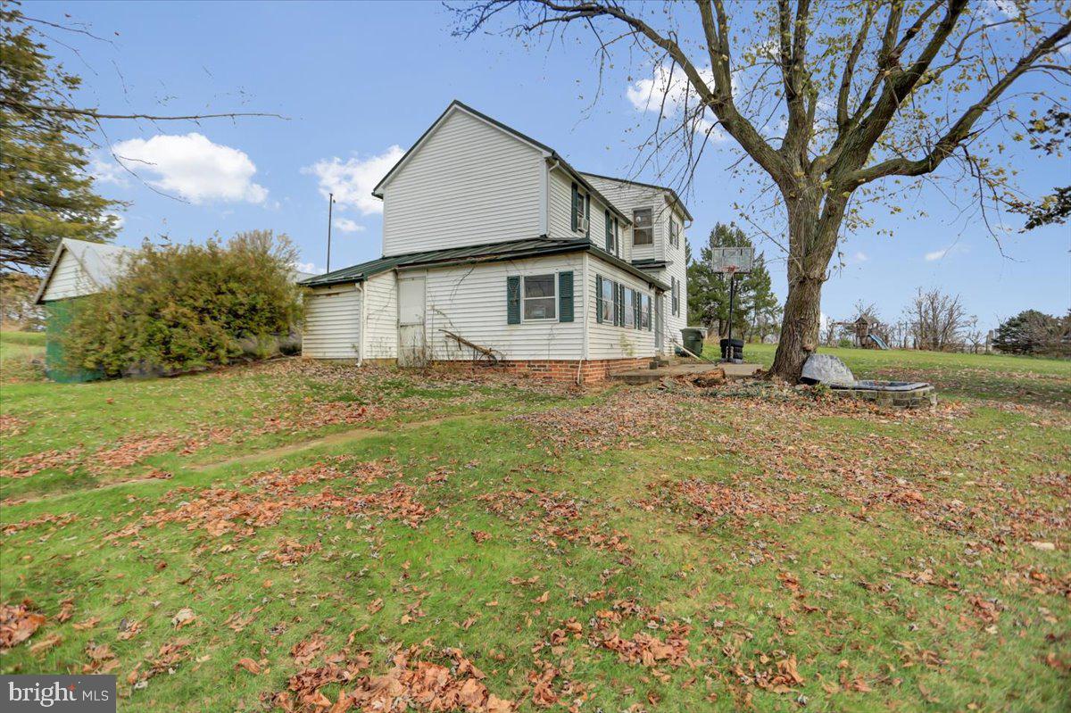272 Fairview Road Shippensburg, PA 17257 - Photo 3 of 27 Gallery Image 3