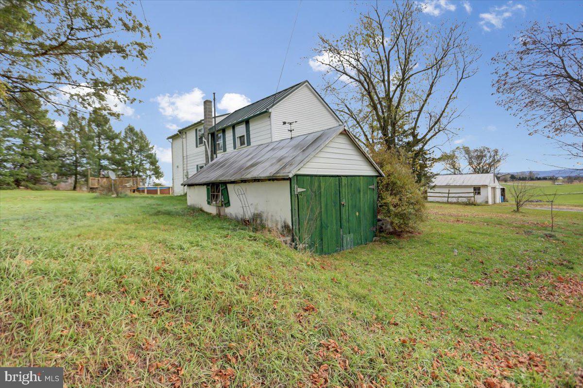 272 Fairview Road Shippensburg, PA 17257 - Photo 4 of 27 Gallery Image 4
