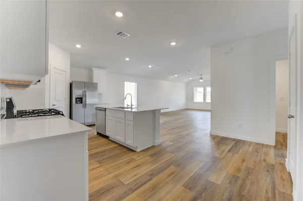 $2,499 | 9027 Rose Water Trail, Iowa Colony, TX 77583