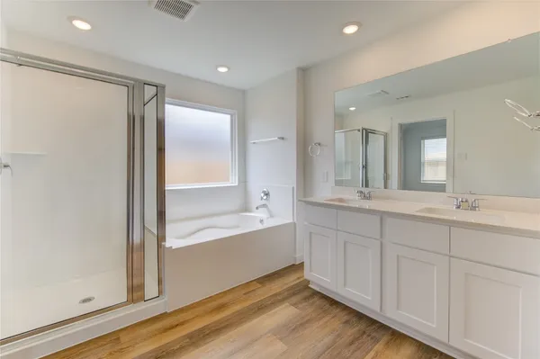 $2,499 | 9027 Rose Water Trail, Iowa Colony, TX 77583