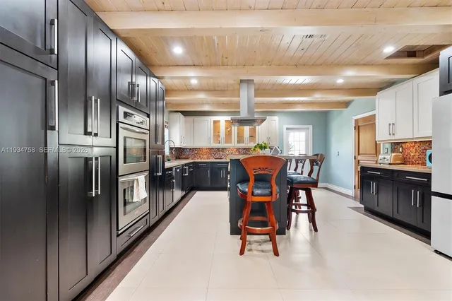 $2,000,000 | 390 Northeast 103rd Street, Miami Shores, FL 33138