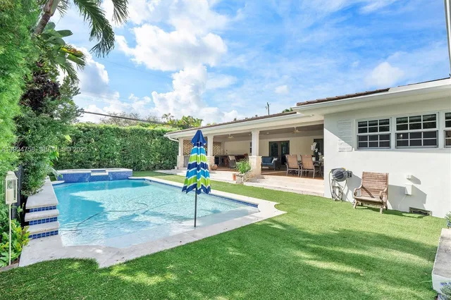 $2,000,000 | 390 Northeast 103rd Street, Miami Shores, FL 33138