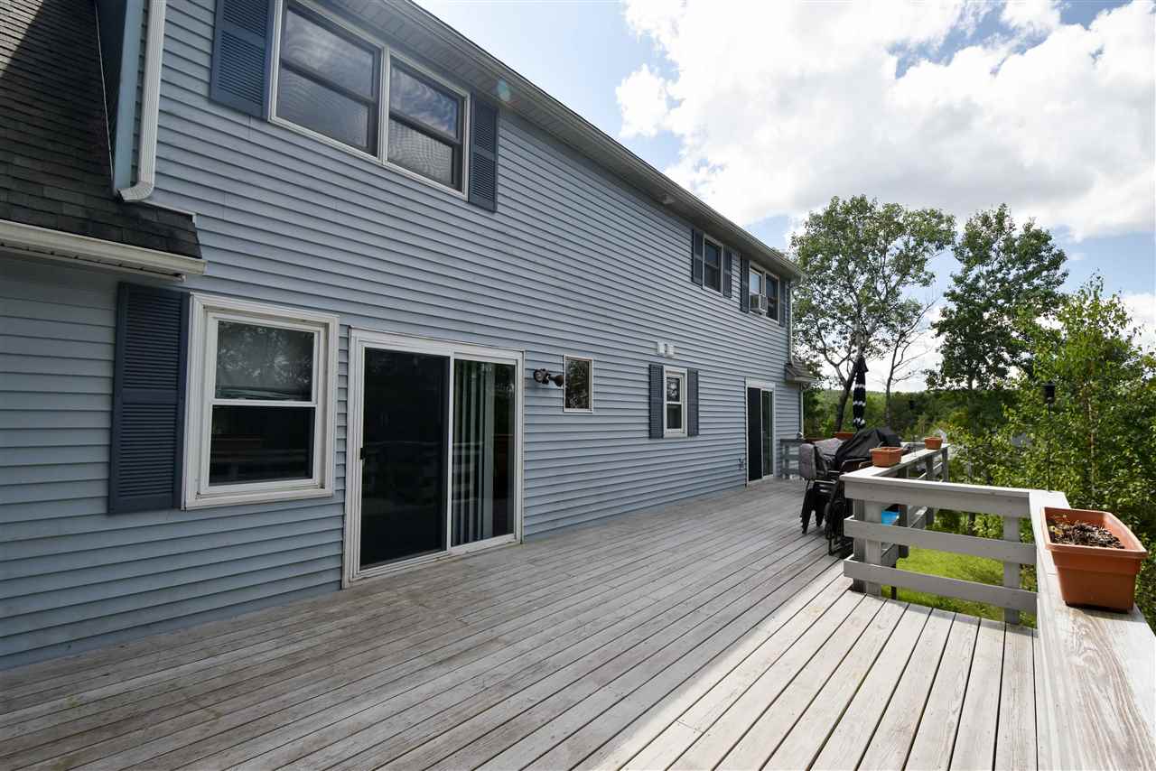 332 Hoyt Road Gilford, NH 03249 - Photo 5 of 32 Gallery Image 5