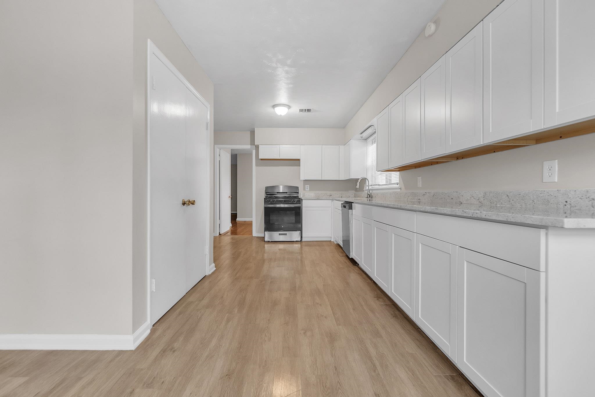 3090 Kirkcaldy Road Memphis, TN 38128 - Photo 17 of 24