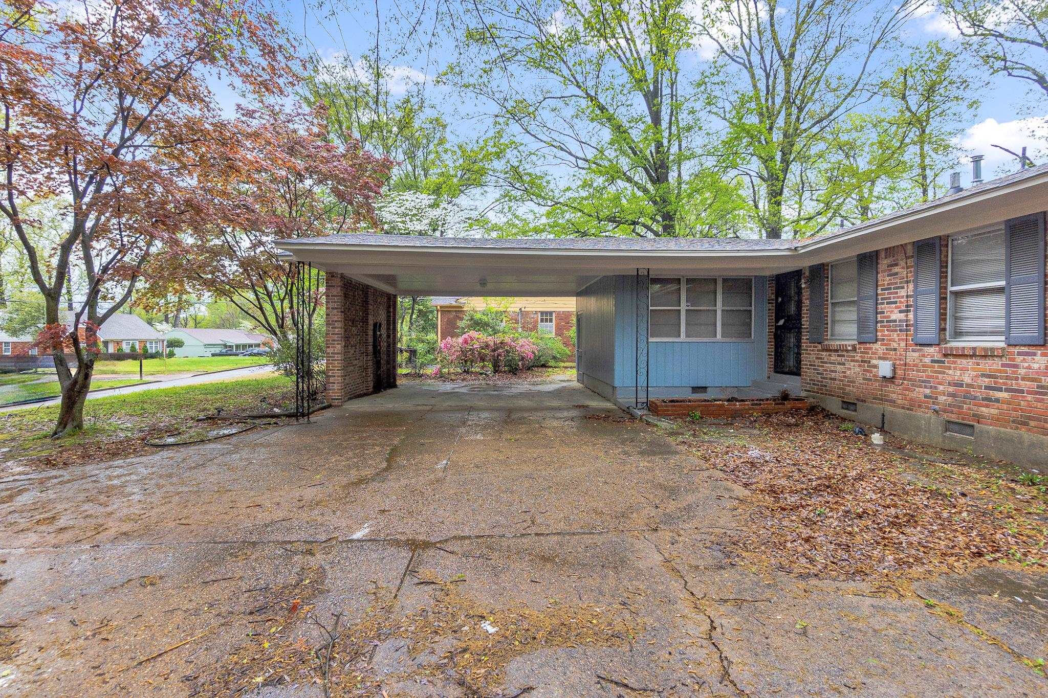 3090 Kirkcaldy Road Memphis, TN 38128 - Photo 3 of 24