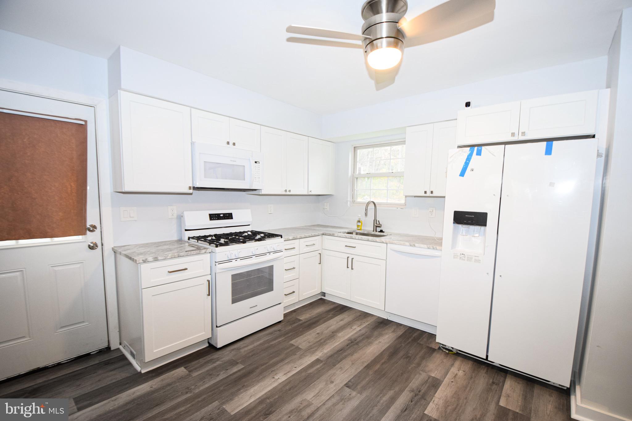 1245 Landover Road Rosedale, MD 21237 - Photo 8 of 34 Kitchen