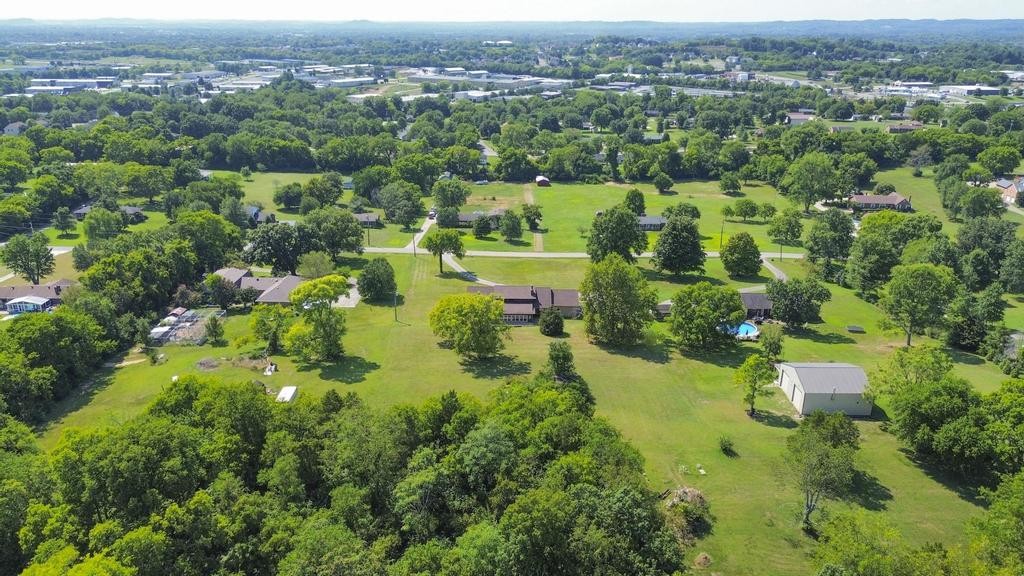 1029 Robertson Road Gallatin, TN 37066 - Photo 57 of 62 an aerial view of a houses with a yard