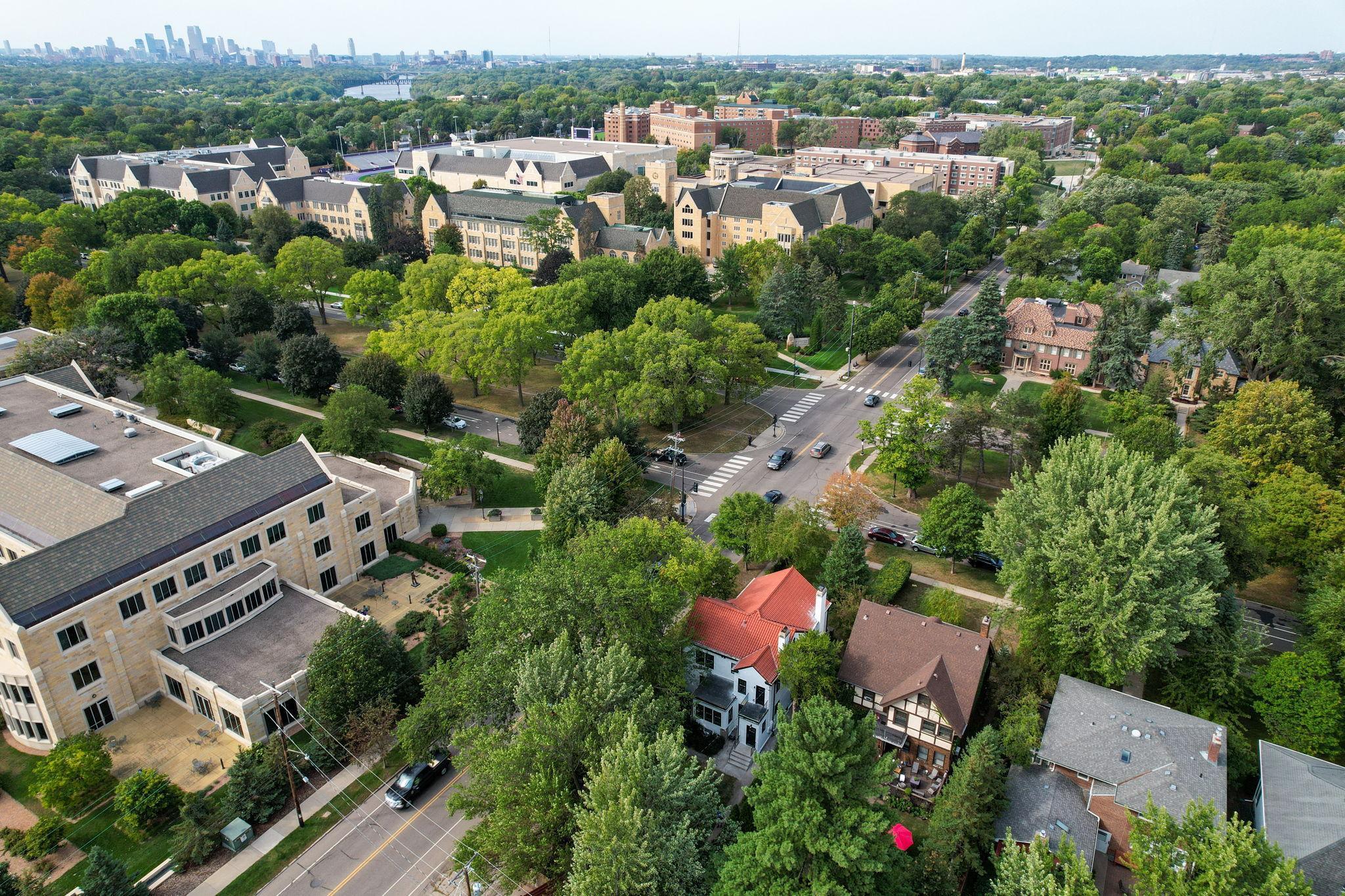 2056 Summit Avenue St. Paul, MN 55105 - Photo 36 of 36