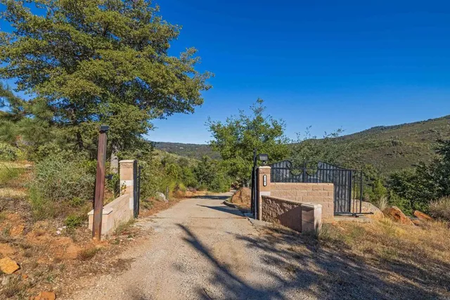 $1,100,000 | 2101 Coulter Lane, Julian, CA 92036