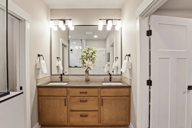 $703,000 | 18199 North Morton Drive, Colbert, WA 99005