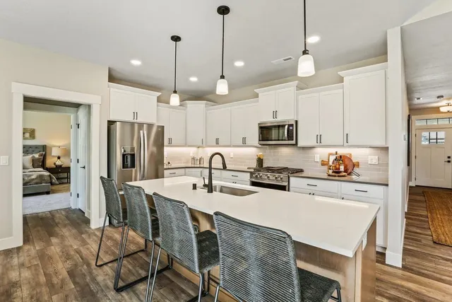 $703,000 | 18199 North Morton Drive, Colbert, WA 99005