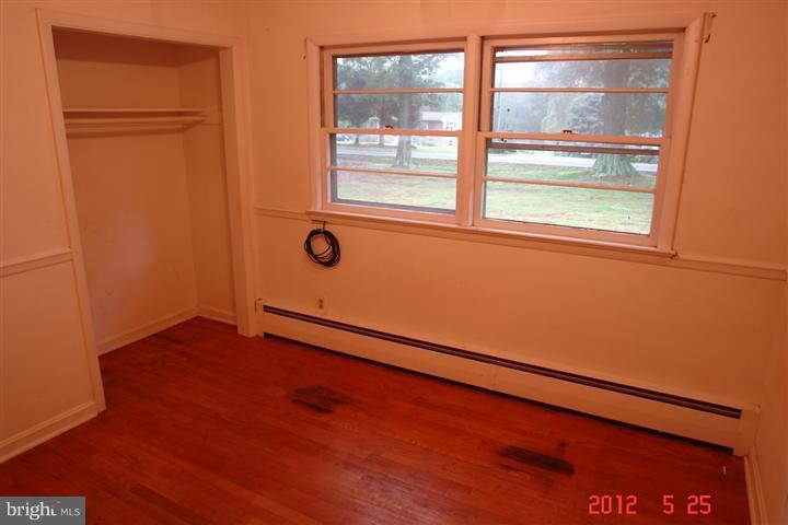 6760 Riley Road Warrenton, VA 20187 - Photo 3 of 13 Bedroom