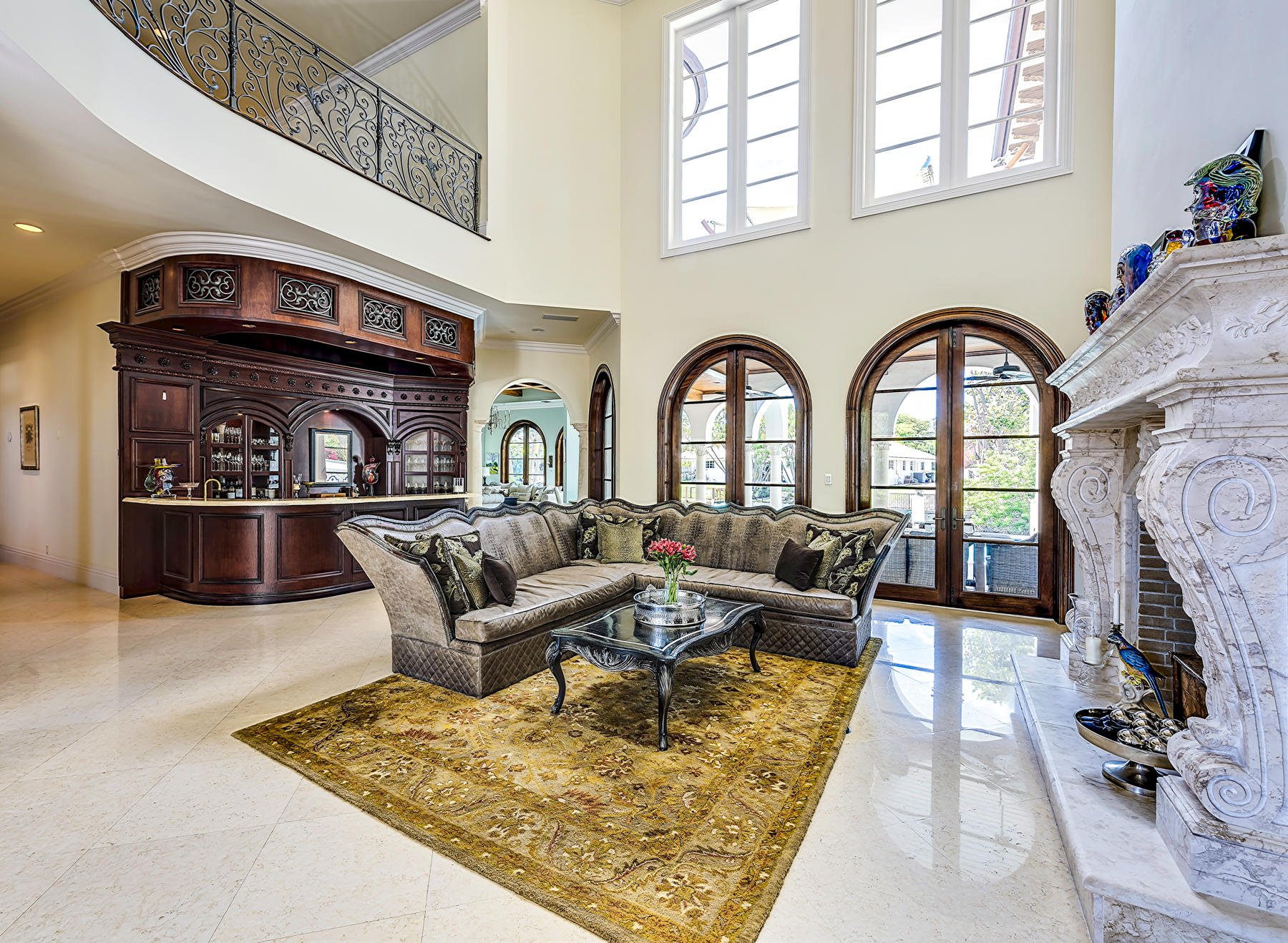 787 Marble Way Boca Raton, FL 33432 - Photo 7 of 45 007_Large Living Room with Wet Bar.jpg