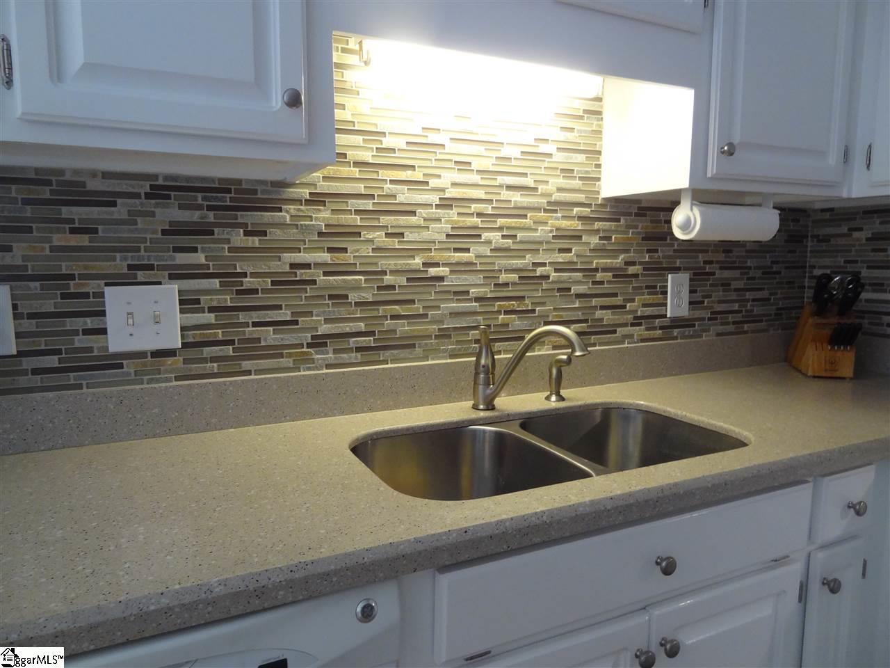 222 Deer Spring Lane Simpsonville, SC 29680 - Photo 19 of 34 Gallery Image 19