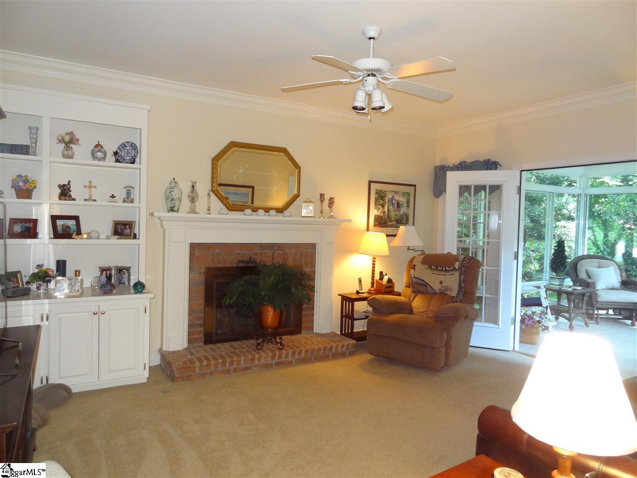 222 Deer Spring Lane Simpsonville, SC 29680 - Photo 8 of 34 Gallery Image 8