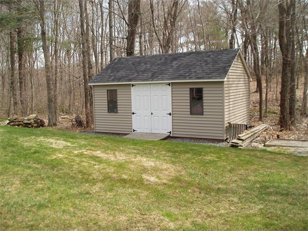 14 Coldbrook Road Millbury, MA 01527 - Photo 4 of 30 Gallery Image 4