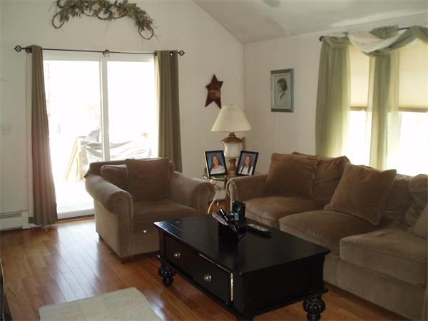 14 Coldbrook Road Millbury, MA 01527 - Photo 7 of 30 Gallery Image 7