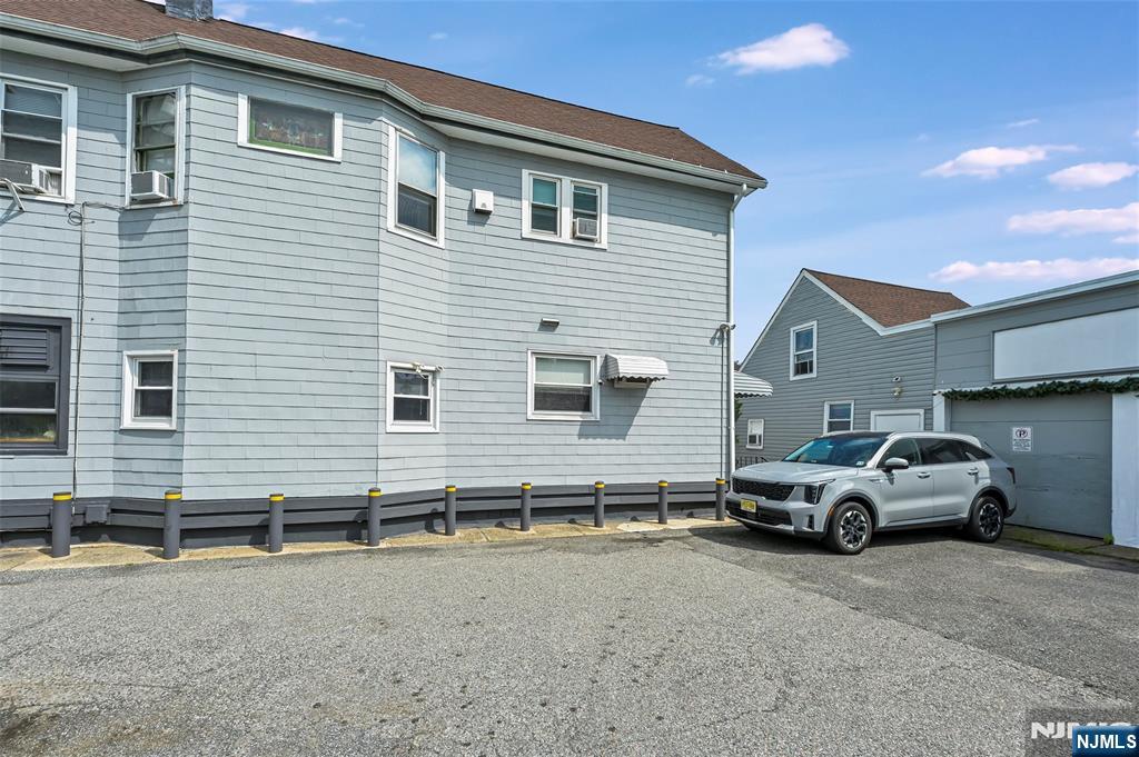 250 Degraw Avenue Teaneck, NJ 07666 - Photo 14 of 14 Gallery Image 14