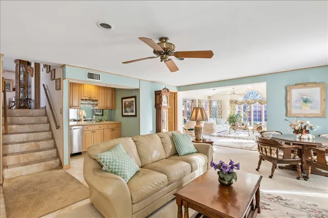 $399,000 | 10441 Long Avenue, Oak Lawn, IL 60453