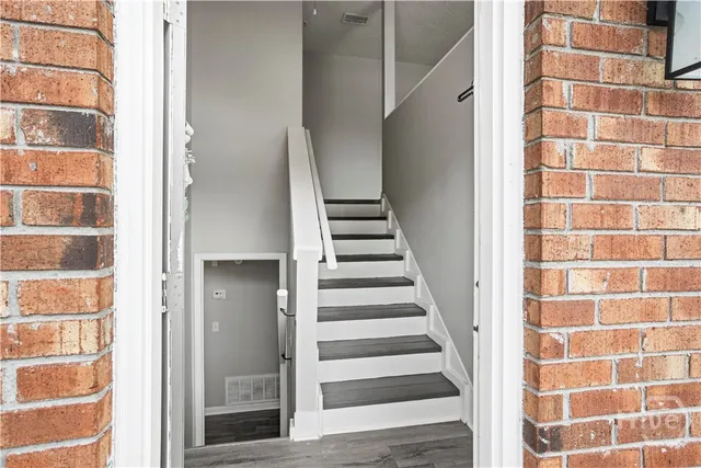 $247,000 | 1040 Live Oak Drive, Hinesville, GA 31313