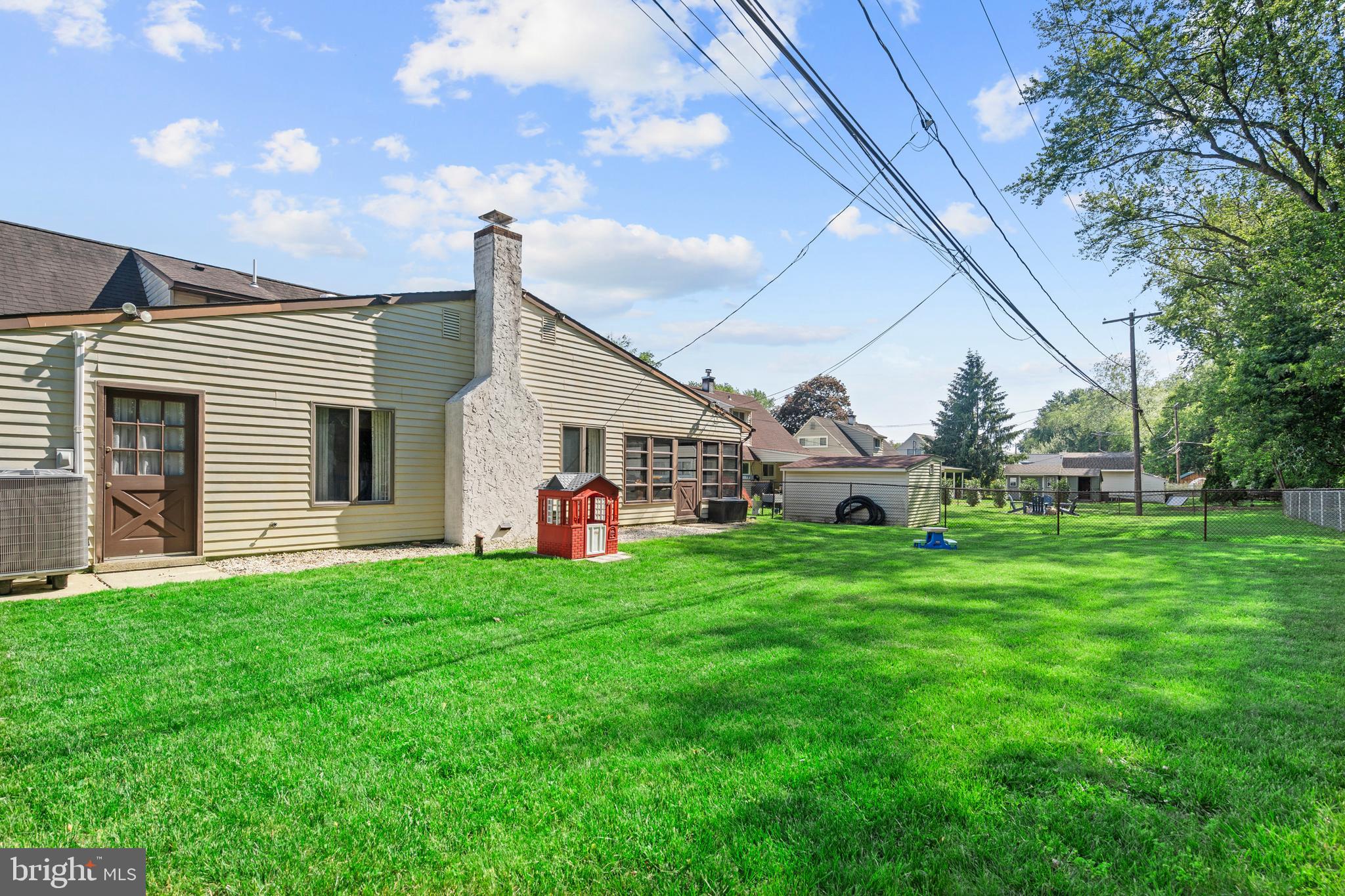 119 Harvest Road Levittown, PA 19056 - Photo 31 of 41