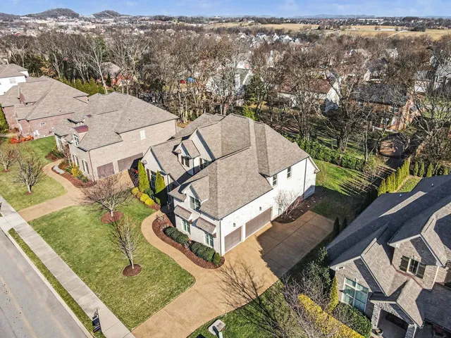 $1,149,000 | 2015 Autumn Ridge Way, Spring Hill, TN 37174