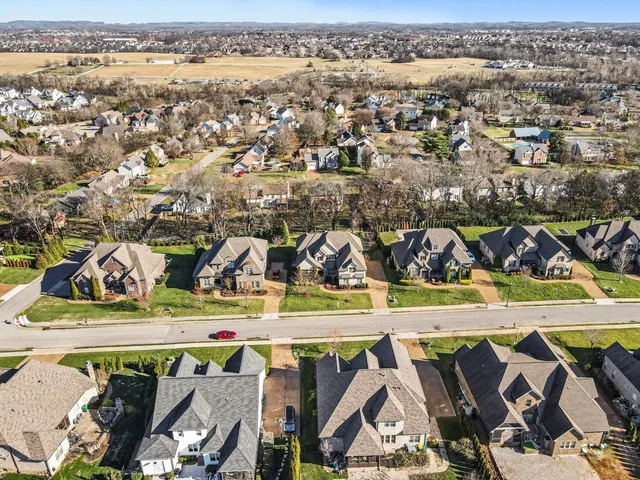 $1,149,000 | 2015 Autumn Ridge Way, Spring Hill, TN 37174